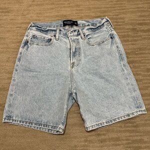 Men’s Abercrombie & Fitch Light Blue Denim Shorts